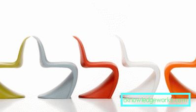 Sillas plásticas para la cocina. Sillas plásticas para la cocina.